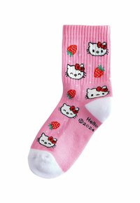 Chaussette en coton rose avec un motif répétitif des visages de Hello Kitty et des fraises. Texture côtelée avec des accents blancs à l'orteil.