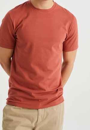 T-shirt basic
