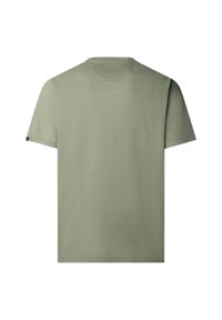 Einfarbiges, hellolivgrünes T-Shirt mit kurzen Ärmeln, von hinten gezeigt, mit rundem Ausschnitt und einem kleinen Etikett am linken Ärmel.