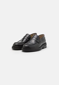 Selected Femme CAMILLE POLIDO LOAFER - Slipper - black