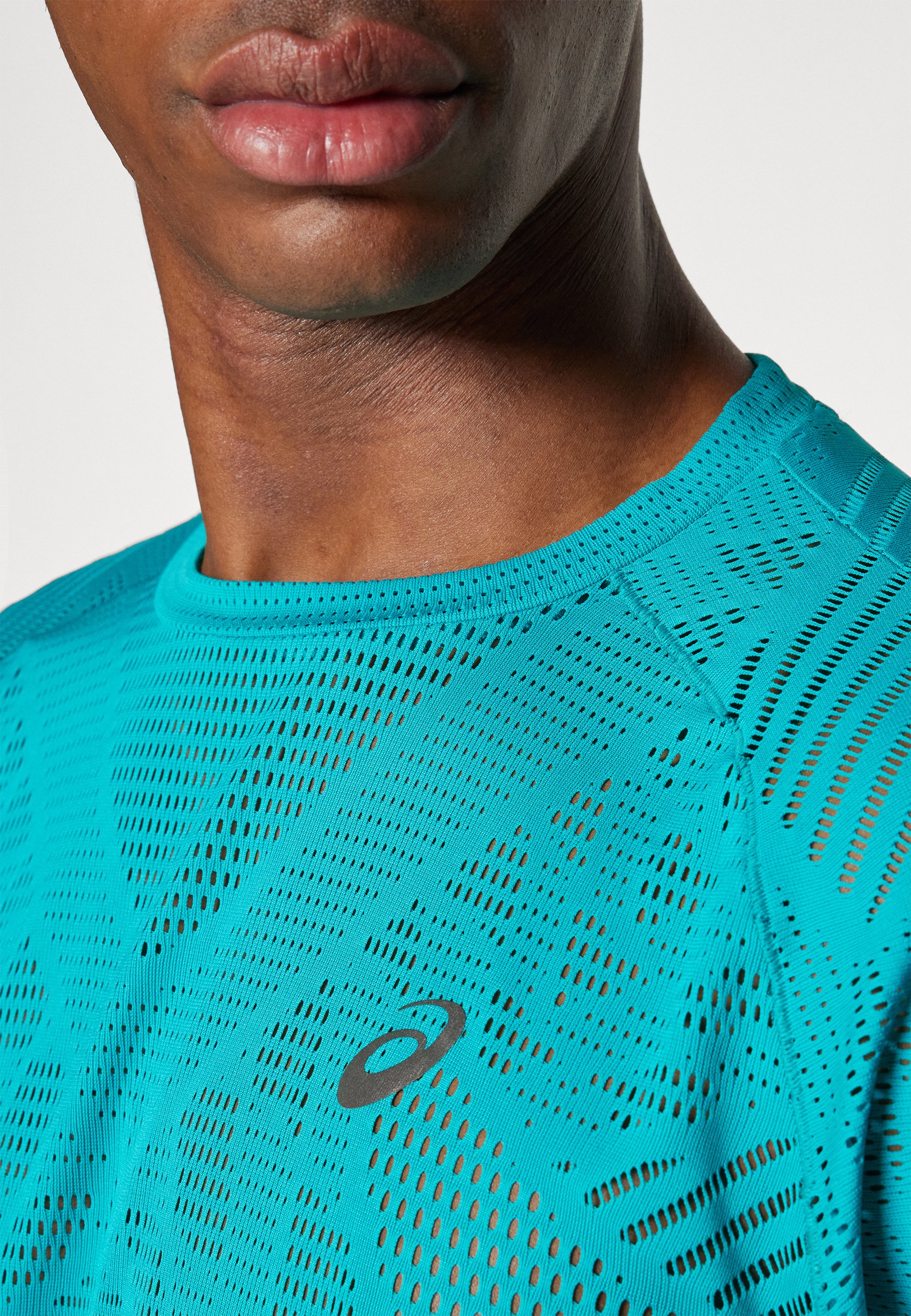 売れ筋商品|||アシックス Tシャツ レディース トップス RUN TOP - Sports T-shirt - wave teal METARUN TANK | Wave Teal | T-Shirts & Tops | ASICS