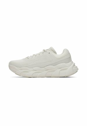 HALO RUNNER - Road running shoes - summit white