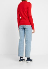 Vero Moda Maglione - red