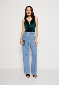 WAL G. V NECK BODYSUIT - Top - forest green