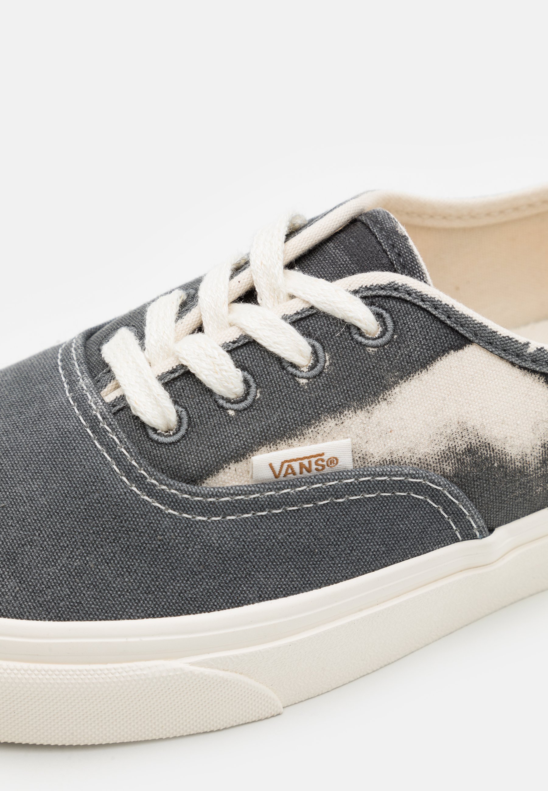 vans gray authentic