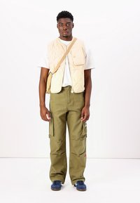Pal Sporting Goods COLLECTIVE PANTS UNISEX - Cargobukse - khaki