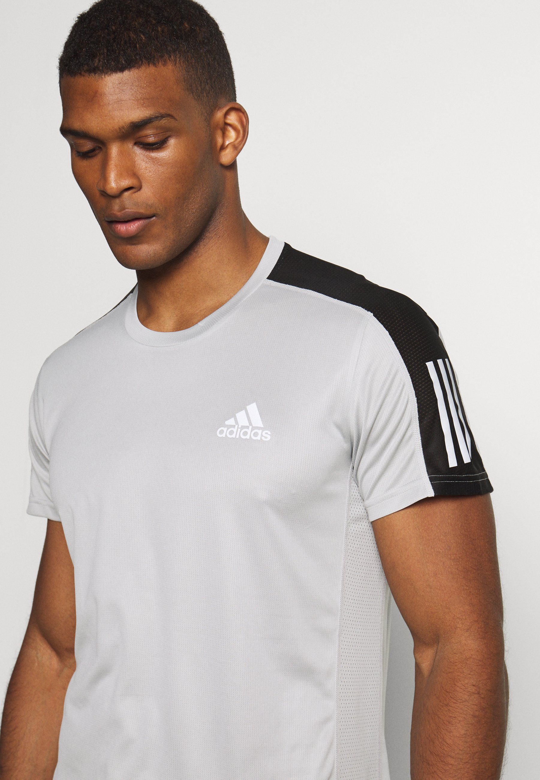 adidas Performance RESPONSE RUNNING SHORT SLEEVE TEE T adidas Performance RESPONSE RUNNING SHORT SLEEVE TEE T