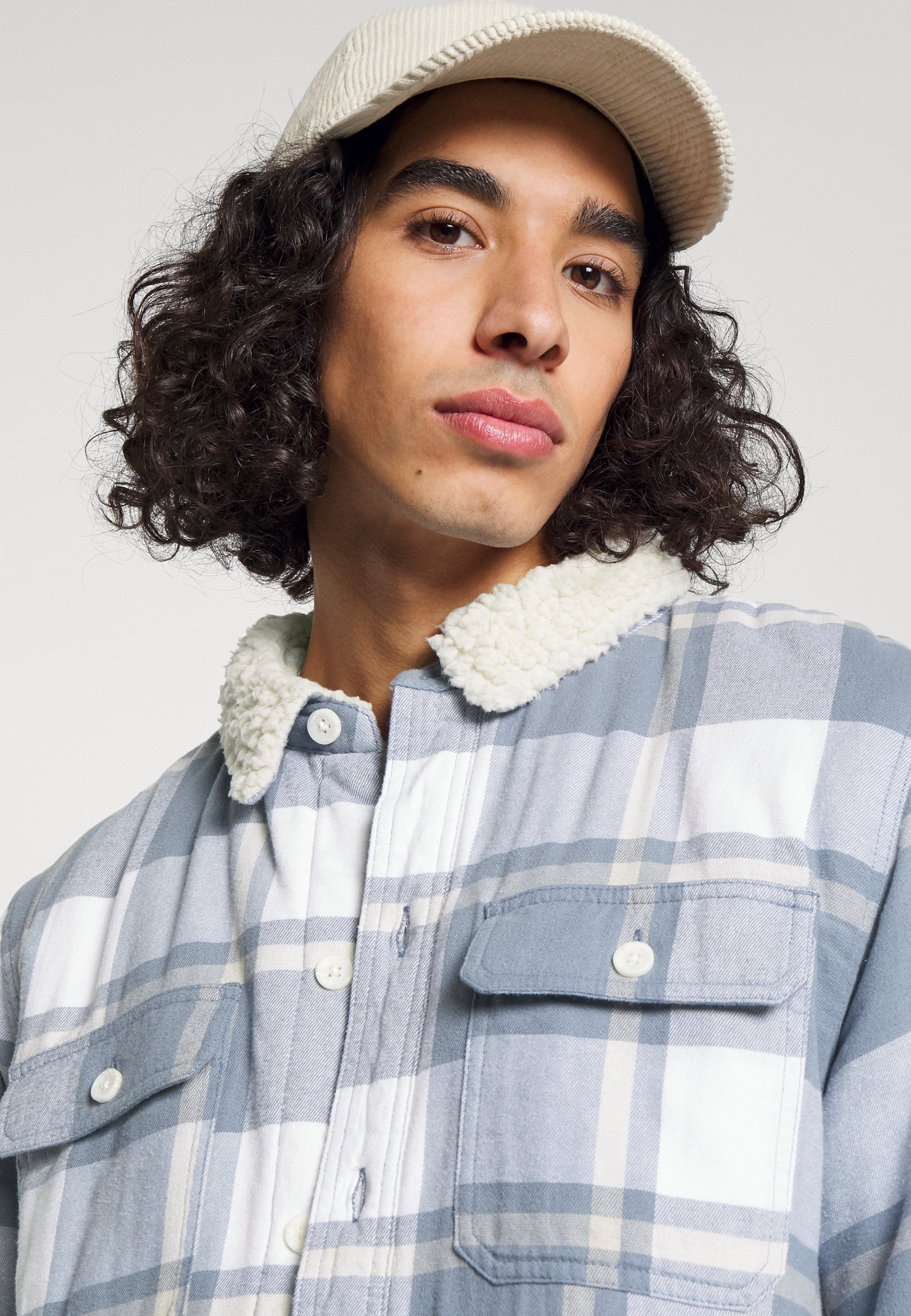 Hollister Co. EMEA Sherpa Lined Shacket Light Jacket Blue Plaid, Men's, Size: XXL, Blue