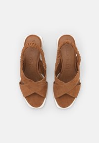 Tamaris Sandalias - cognac