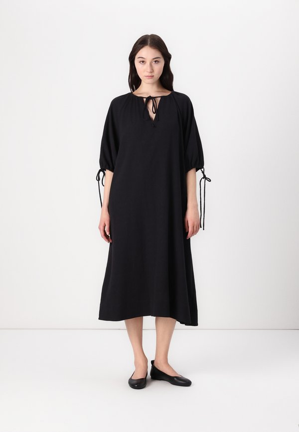 LAGO DRESS - Freizeitkleid