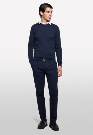 Sisley, TEXTURED - Chino - blue