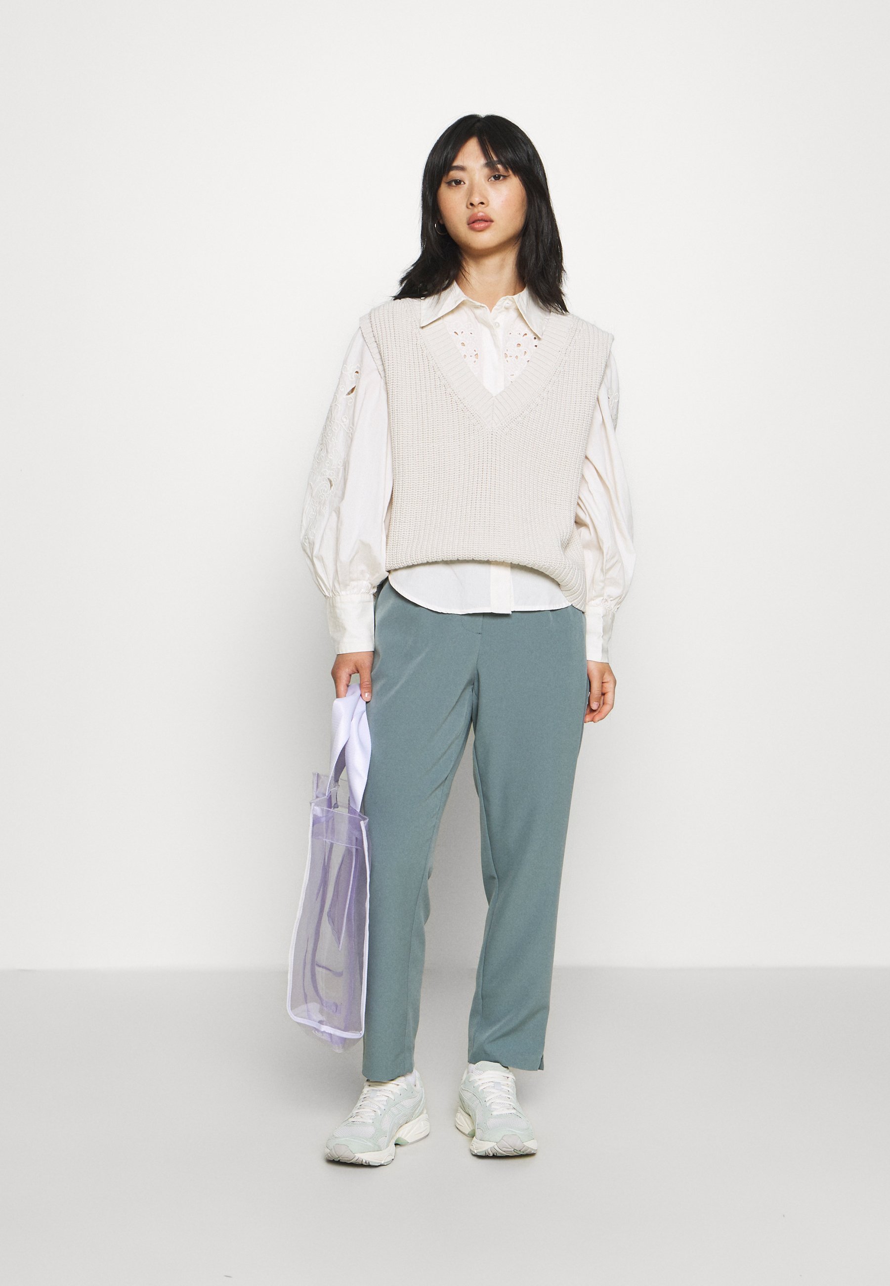 Pieces Petite CROPPED - Pantaloni - trooper/marrone - Zalando.it