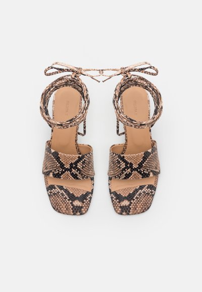 Filippa K LACE UP  - Σανδάλια - beige