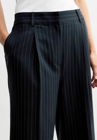 New Look PINSTRIPE WIDE LEG - Tygbyxor - navy