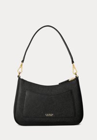 Bolso de hombro de cuero negro con herrajes dorados, cremallera curva en la parte superior, bolsillo frontal y logo de "Lauren Ralph Lauren" en letra dorada.