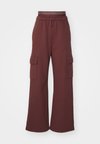 EMOTIONAL DANCE WIDE LEG CARGO PANTS - Tréningruha alsók - dark brown