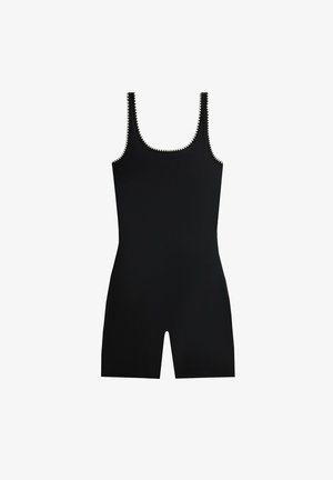 OYSHO, CONTRAST STITCHING COMFORTLUX SHORT JUMPSUIT - Combinaison - black