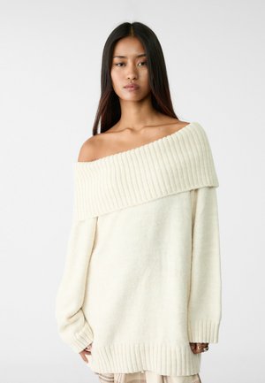 Stradivarius EXPOSED SHOULDER - Jumper - white