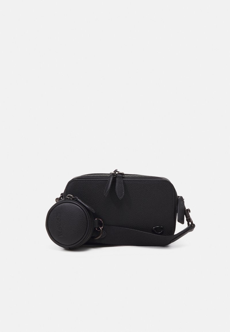 COACH - CHARTER SLIM CROSSBODY WITH SCULPTED SET UNISEX - Soma ar siksnu pāri ķermenim - black, Palielināt