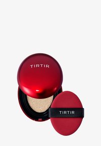Rode compacte met een glanzende afwerking, bevat een sponsapplicator en een kussen. Beide items dragen de merknaam "TIRTIR".