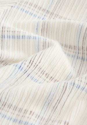 Tissu texturé crème avec des rayures verticales bleues et brunes. Surface douce et côtelée avec un léger éclat.