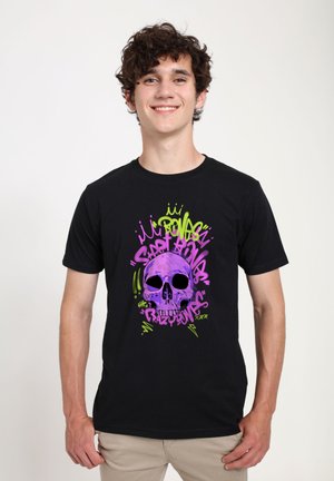 - T-shirt z nadrukiem