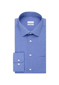 Camicia da uomo blu a maniche lunghe realizzata in tessuto testurizzato; presenta un colletto button-down, bottoni bianchi e una singola tasca sul petto.