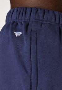 Thumbnail Image 6