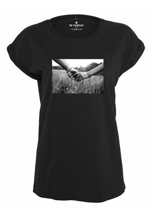 CLASSIC ROLL UP TOGETHERPHO - Print T-shirt - black