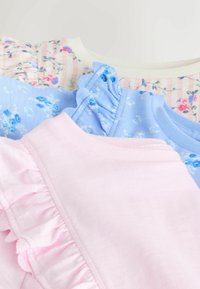 Ei valittu, pink blue