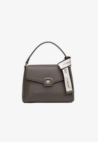 Geselecteerd, light taupe