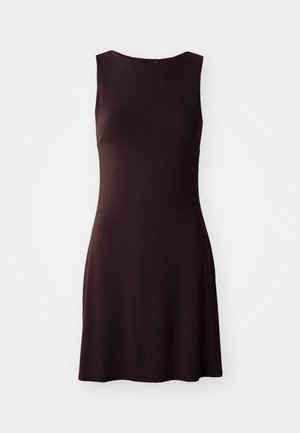 Pruun ilma varrukateta kleit ümmarguse kaelusega, sobiva ülakehaga ja laieneva seelikuosaga. Valmistatud siledast kangast, mis näitab ühtlast tekstuuri kogu ulatuses.