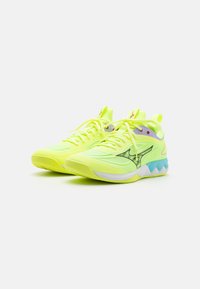 Mizuno WAVE LUMINOUS 3 - Volleyball shoes - neo lime/black/splish splash