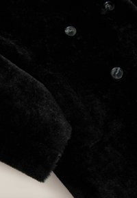 Klasszikus kabát - black