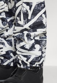 Burton MENS RESERVE RELAXED PANTS - Slēpošanas bikses - city streets