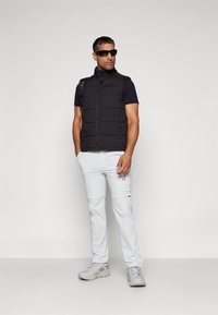 Icepeak ADONAT - Vesta - black