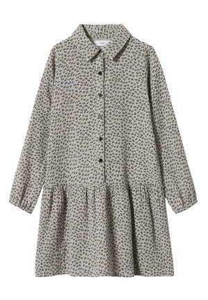 Robe chemise à manches longues en tissu léger, avec un fond gris orné de taches léopard noires et beiges, bouton devant et jupe à volants.