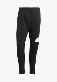 Seleccionado, black white