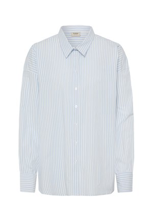 Koszula na guziki w jasnoniebiesko-białe paski, wykonana z gładkiej tkaniny. Posiada klasyczny kołnierzyk, długie rękawy oraz mankiety zapinane na guziki.
