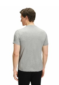 FALKE BASIC ROUND NECK - T-shirt basic - light grey