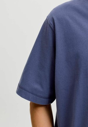 Jack & Jones, JORNORREBRO EMB TEE SS CREW NECK PLS - T-shirt basic - crown blue