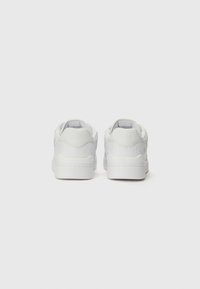 Lacoste T CLIP MONO - Tenisice - white