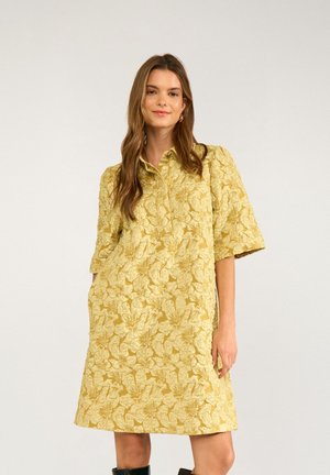 Nümph NUVIDA - Robe chemise - gold flake