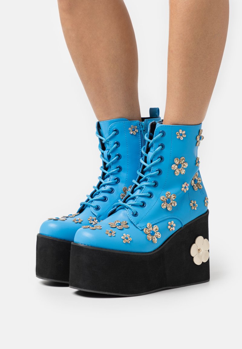 Koi Footwear LOTUS JUNKIE FLOWER FLATORM BOOTS Laceup ankle boots