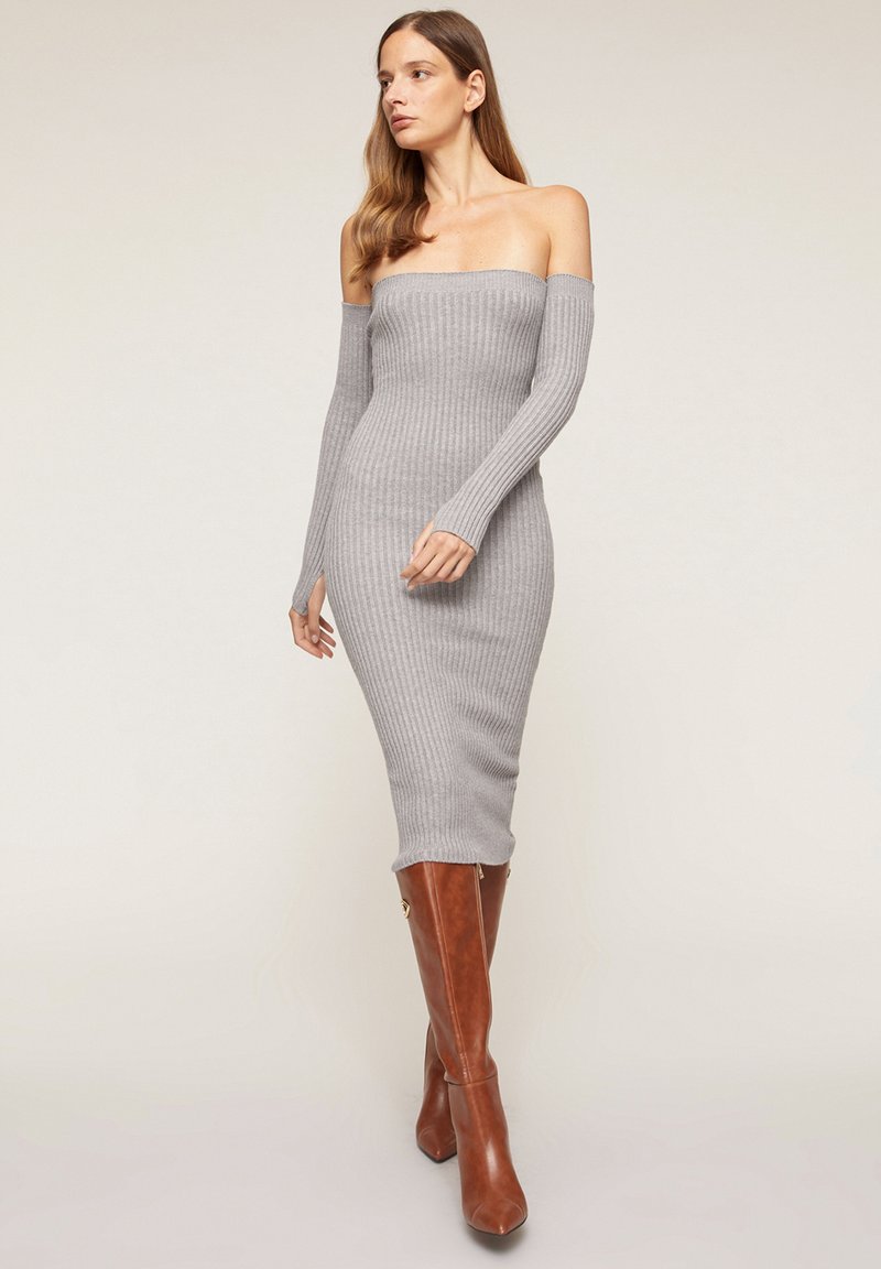Motivi SHEATH WITH ARM WARMERS Etuikleid grigio/grau Zalando.de