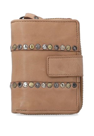 Hnědá kožená peněženka obdélníkového tvaru, vybavená dekorativními kovovými hroty v odstínech stříbrné, bronzové a černé na přední straně. U zavírání na zip.