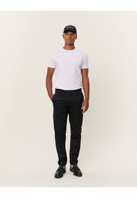 Les Deux COMO SUIT PANTS - Pantaloni - black