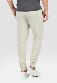 Blend BHTILO - Trainingsbroek - sand