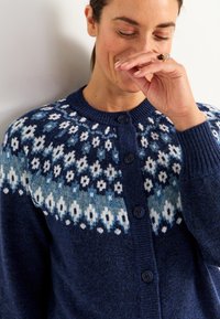 Cellbes of Sweden Cardigan - blue patterned