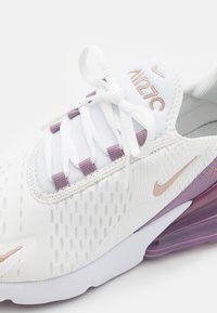 Nike Sportswear AIR MAX 270 UNISEX - Sapatilhas - summit white/metallic red bronze/amethyst wave